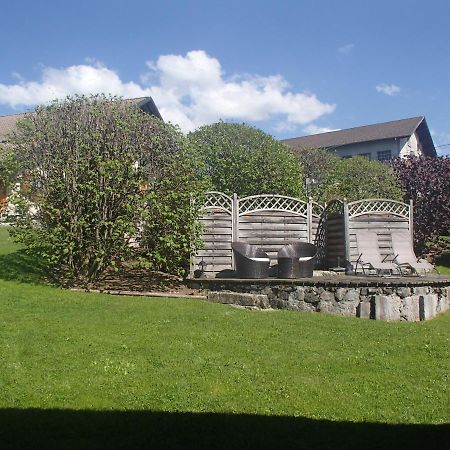 Le Grenier Bed & Breakfast Saint-Paul-en-Chablais Exterior photo