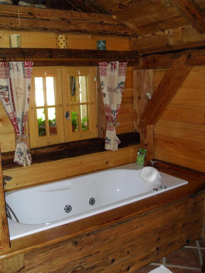 Le Grenier Bed & Breakfast Saint-Paul-en-Chablais Exterior photo