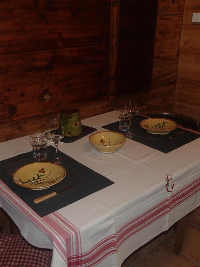 Le Grenier Bed & Breakfast Saint-Paul-en-Chablais Exterior photo